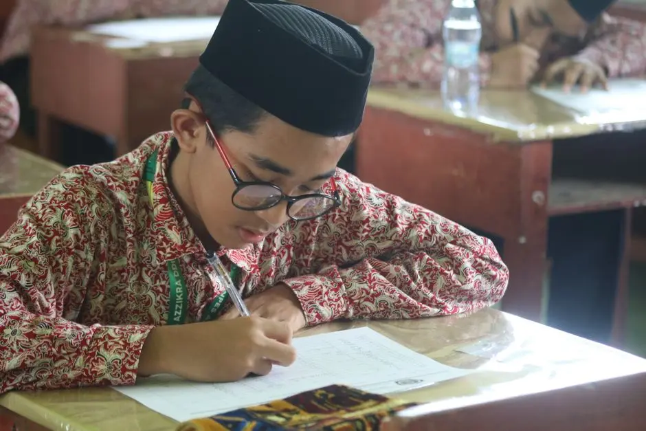 Mengenal Pola Asuh Responsif: Kunci Membangun Ikatan Emosional dengan Balita